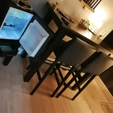 La Au Chateau De Nath Et Phil Homestay Liege